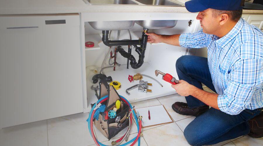 Expert burst pipe repair services in Valdese, NC